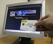 Imagen de una tarjeta para el voto electrnico